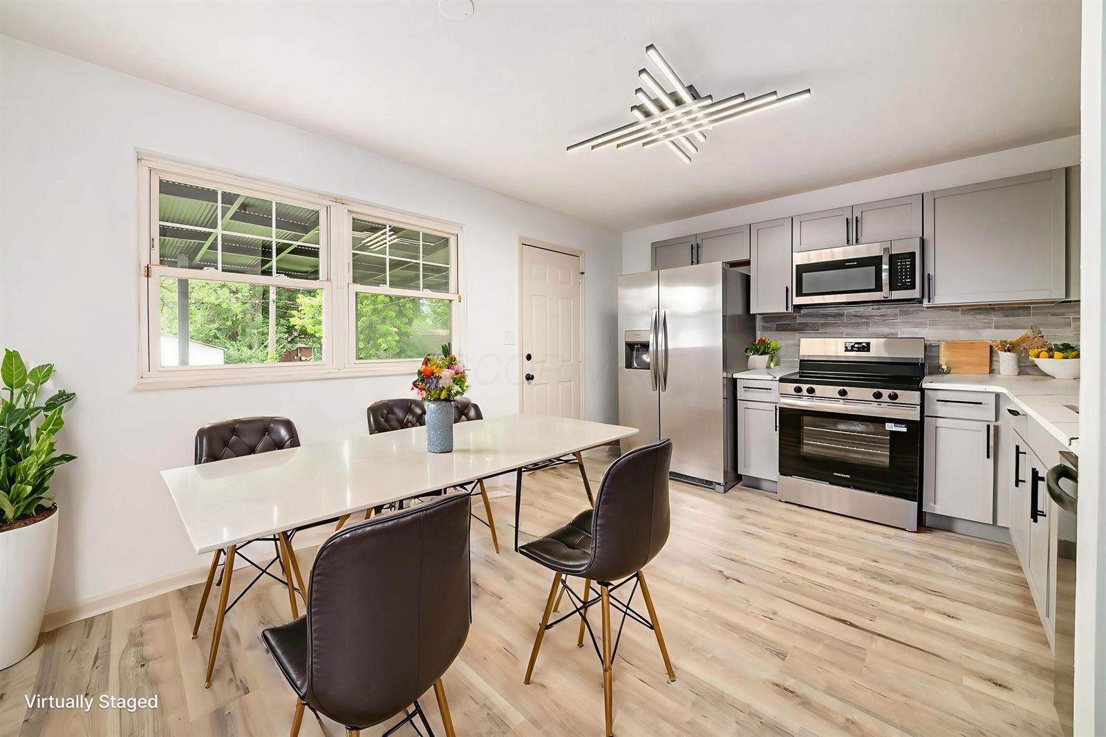 3735 Christie Road West, Columbus, OH 43207