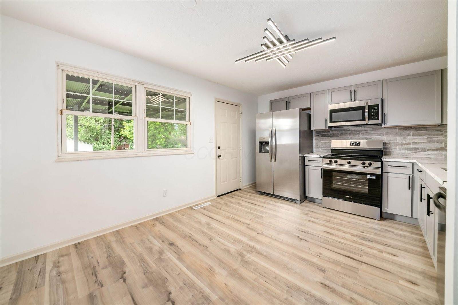 3735 Christie Road West, Columbus, OH 43207