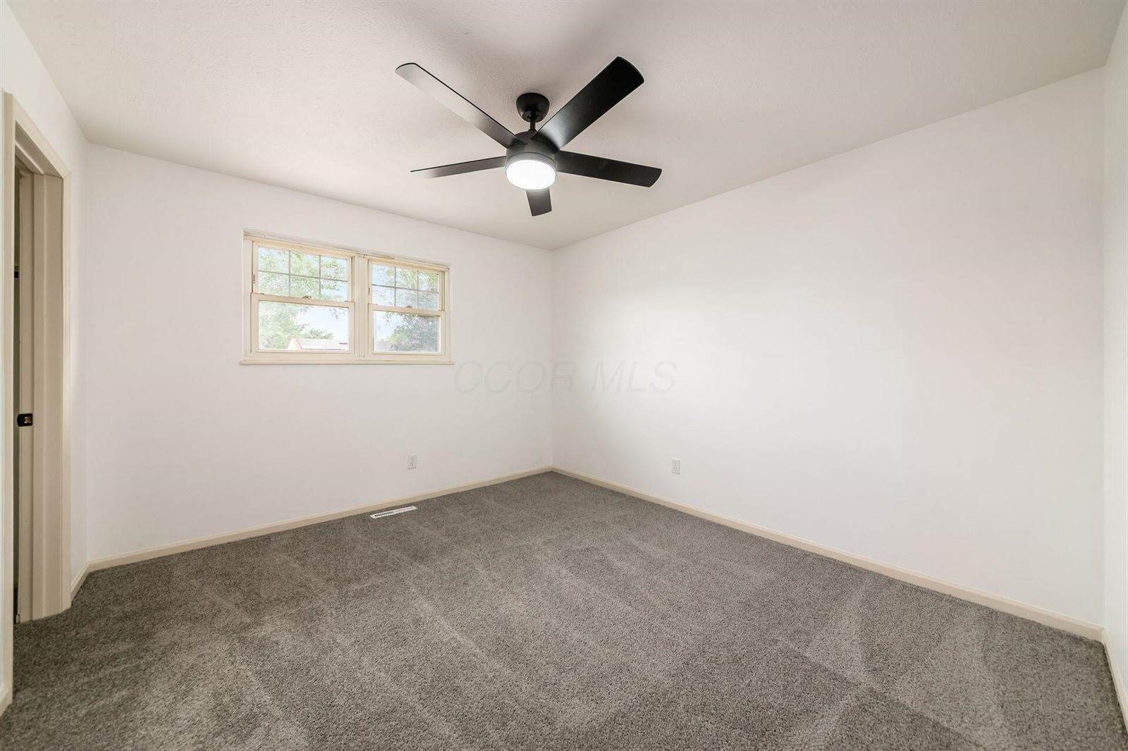 3735 Christie Road West, Columbus, OH 43207