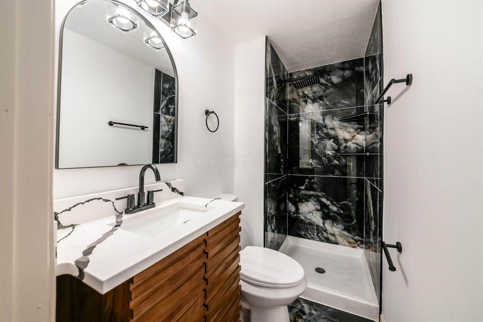 3735 Christie Road West, Columbus, OH 43207