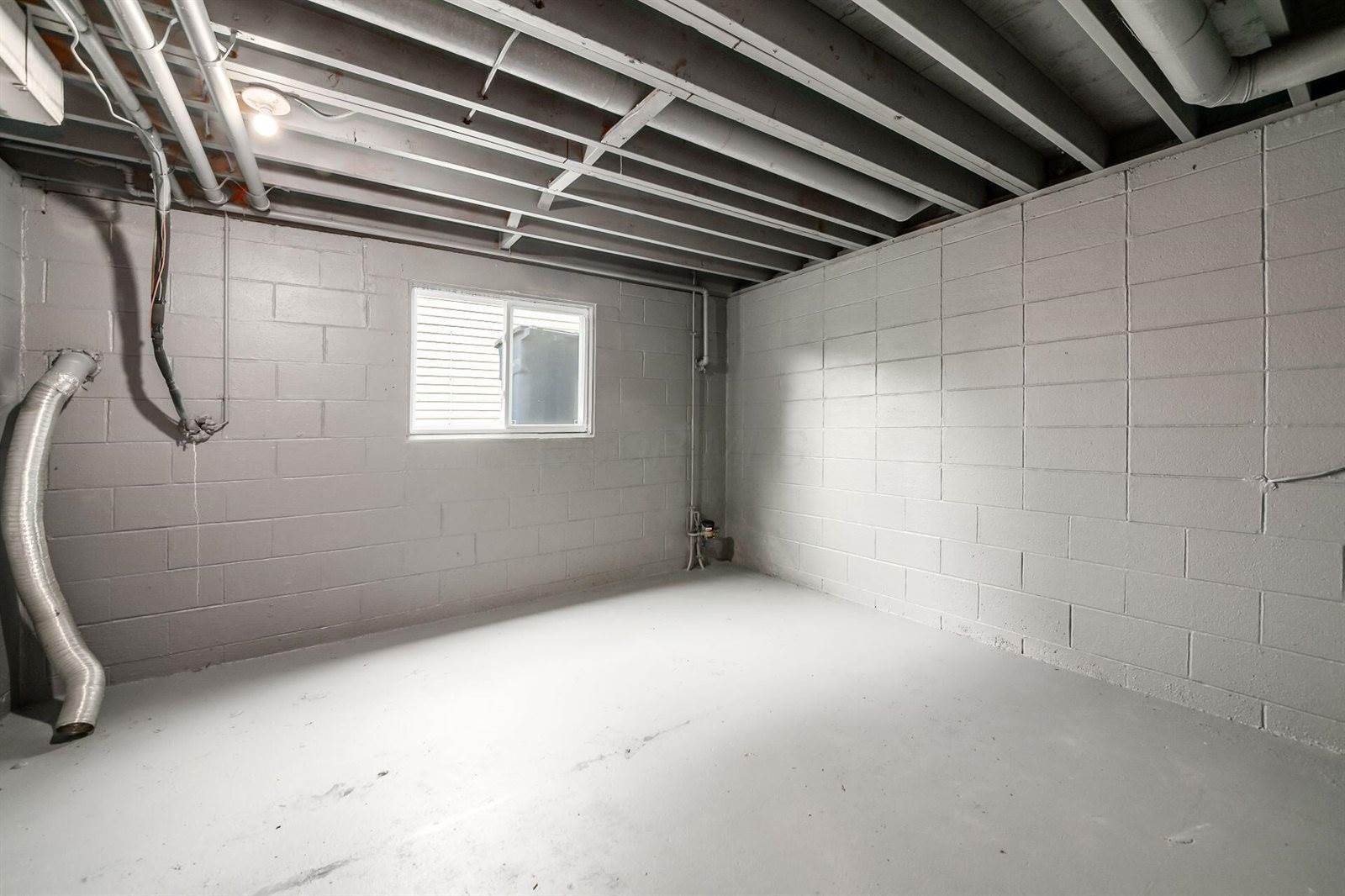 3735 Christie Road West, Columbus, OH 43207