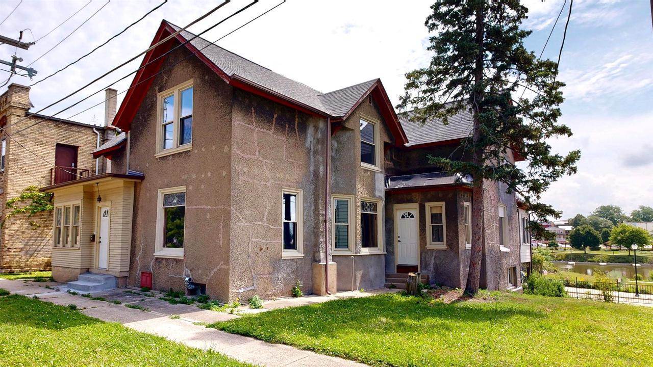 204 Wisconsin Drive, Jefferson, WI 53549