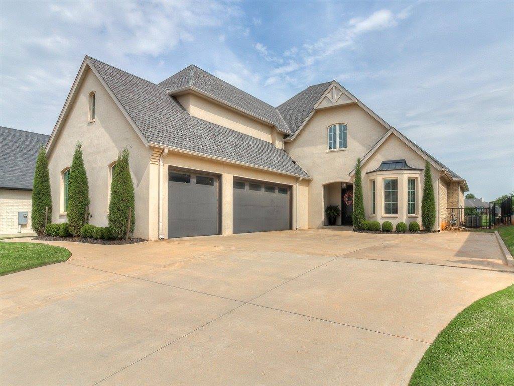 373 Saint Claire Drive, Edmond, OK 73025