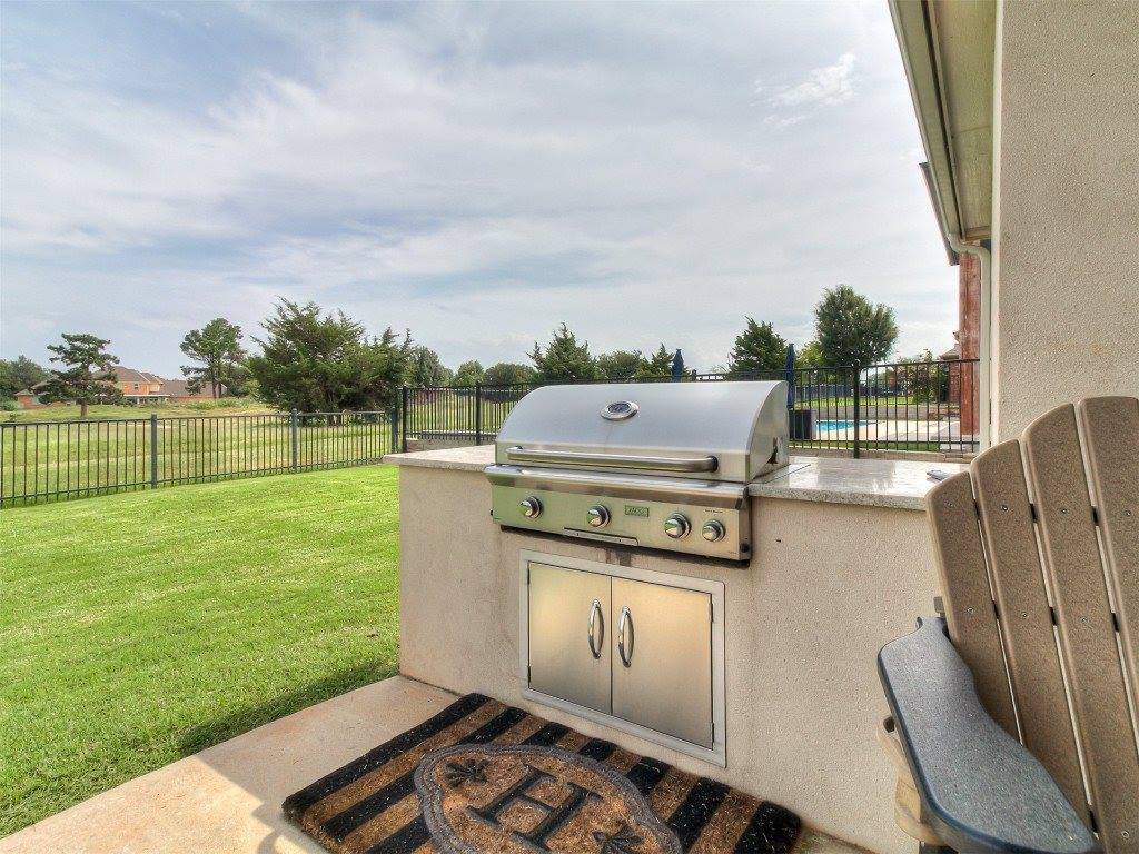373 Saint Claire Drive, Edmond, OK 73025