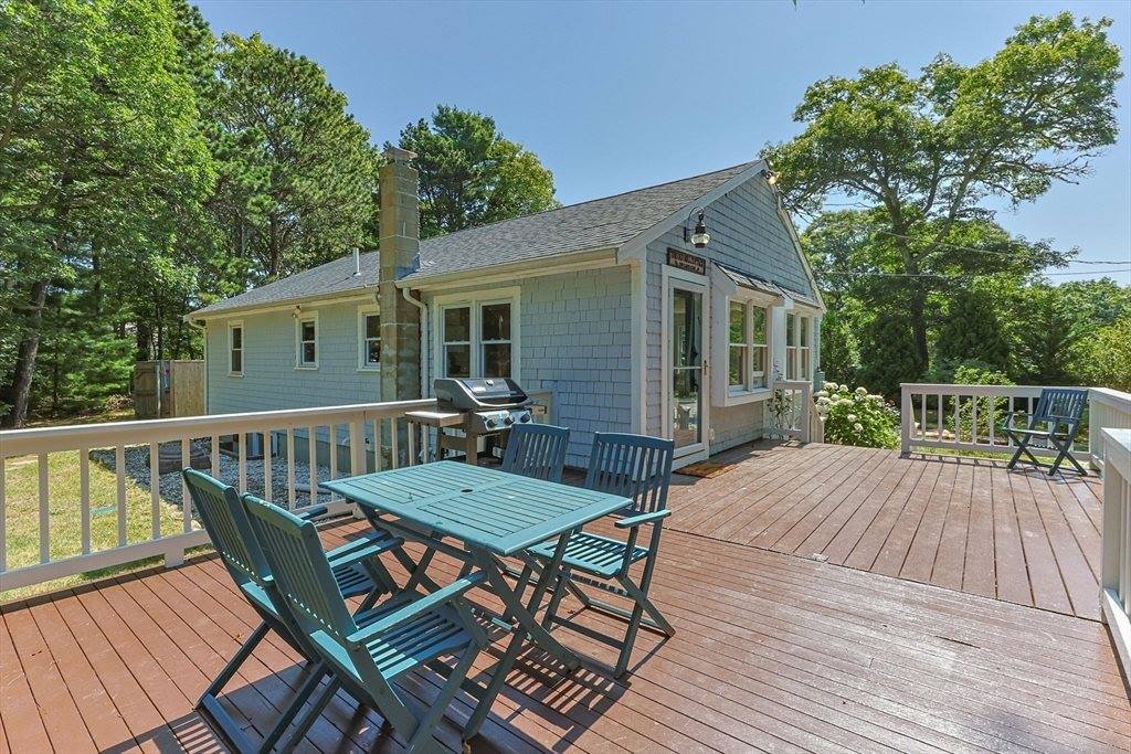 435 Old Mill Rd, Barnstable, MA 02655