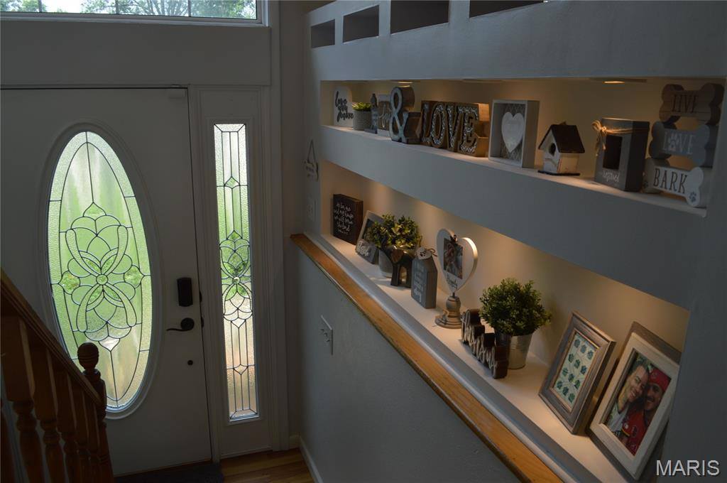 25 Bernie Circle, Maryland Heights, MO 63043