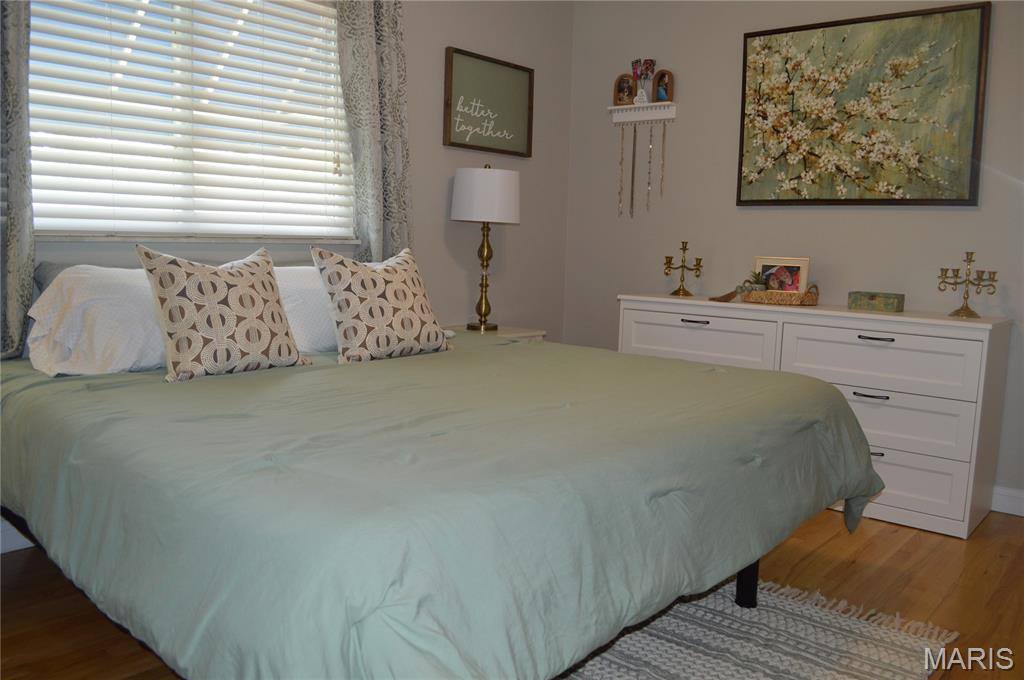 25 Bernie Circle, Maryland Heights, MO 63043