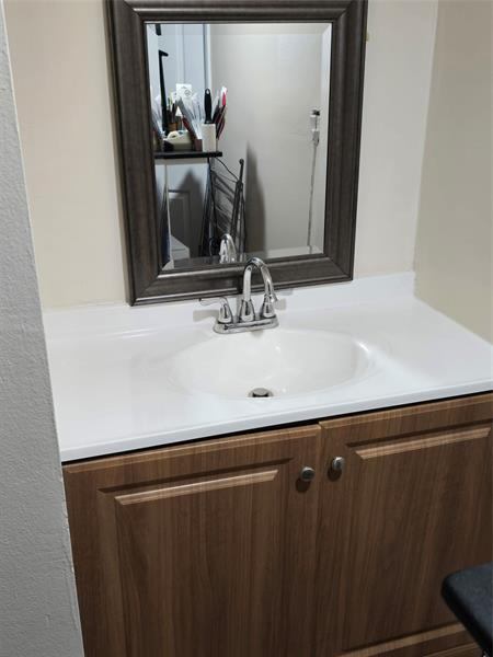 Address Not Available, Lauderhill, FL 33313