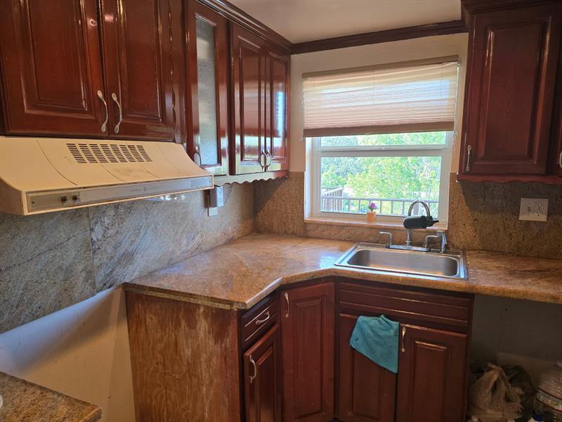 Address Not Available, Lauderhill, FL 33313