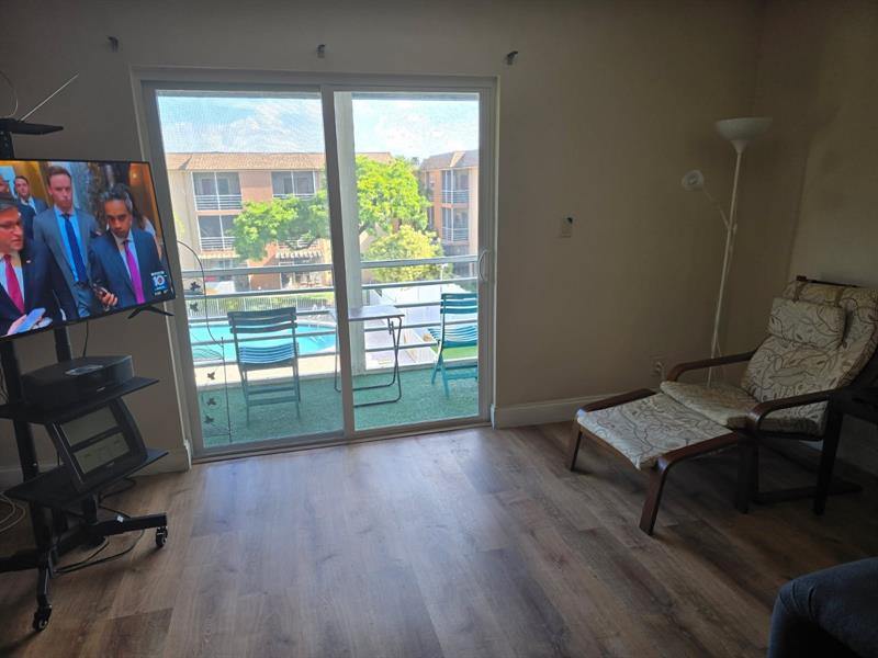 Address Not Available, Lauderhill, FL 33313