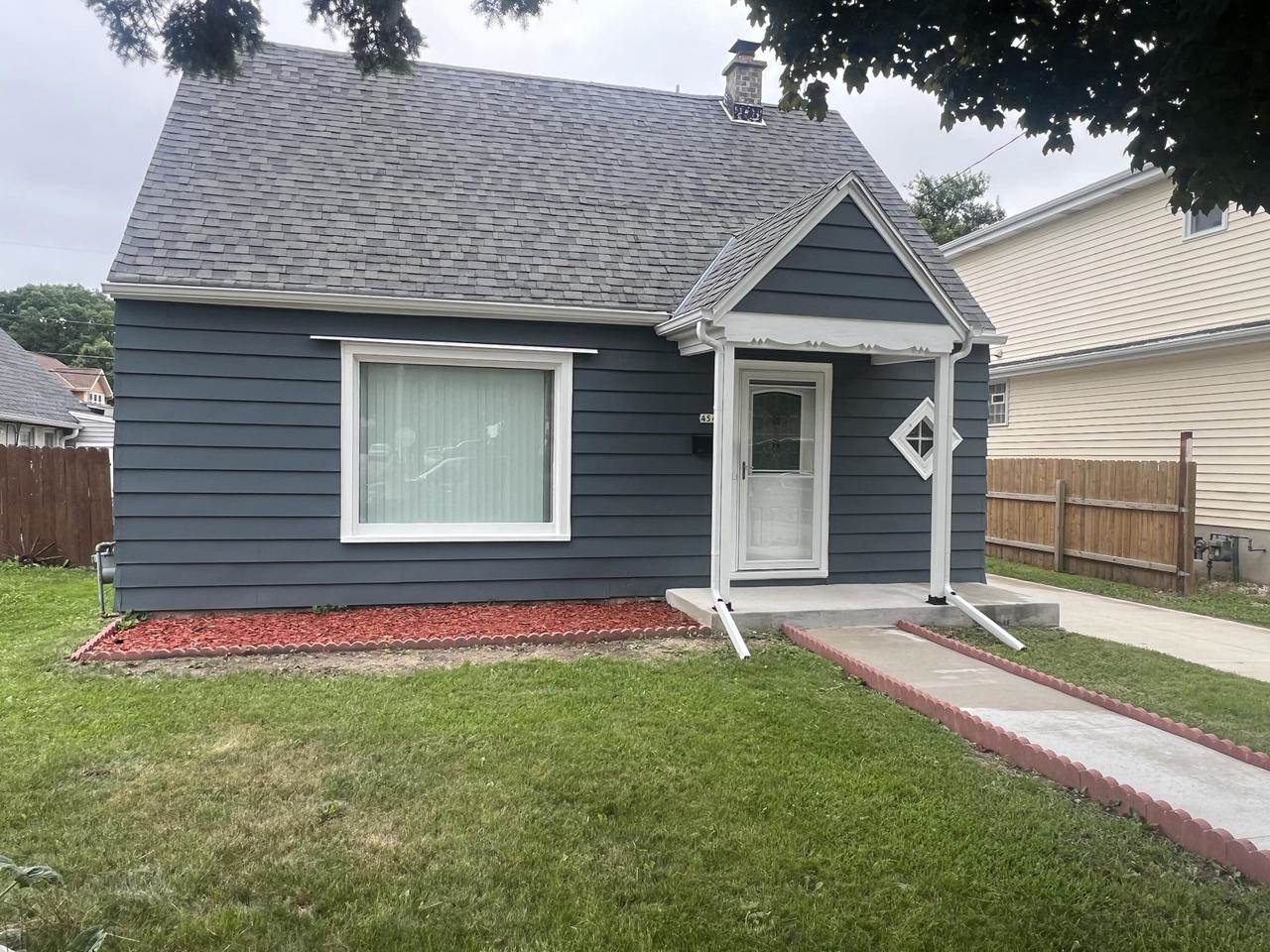 4544 S Quincy AVENUE, Milwaukee, WI 53207