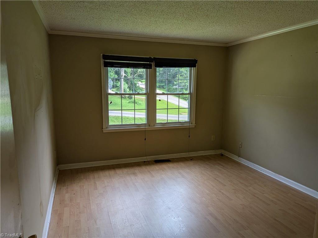 790 Shellhabour Boulevard, Rural Hall, NC 27045