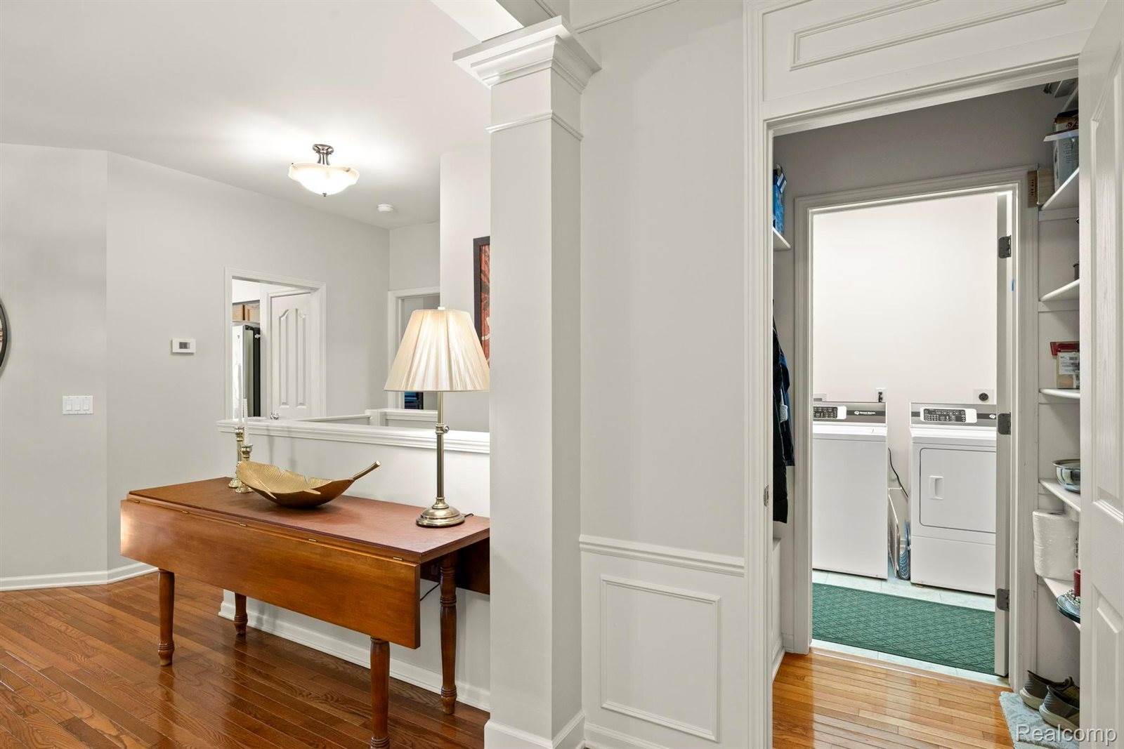 1114 Rock Valley Drive, RochesterCity_Oakland, MI 48307