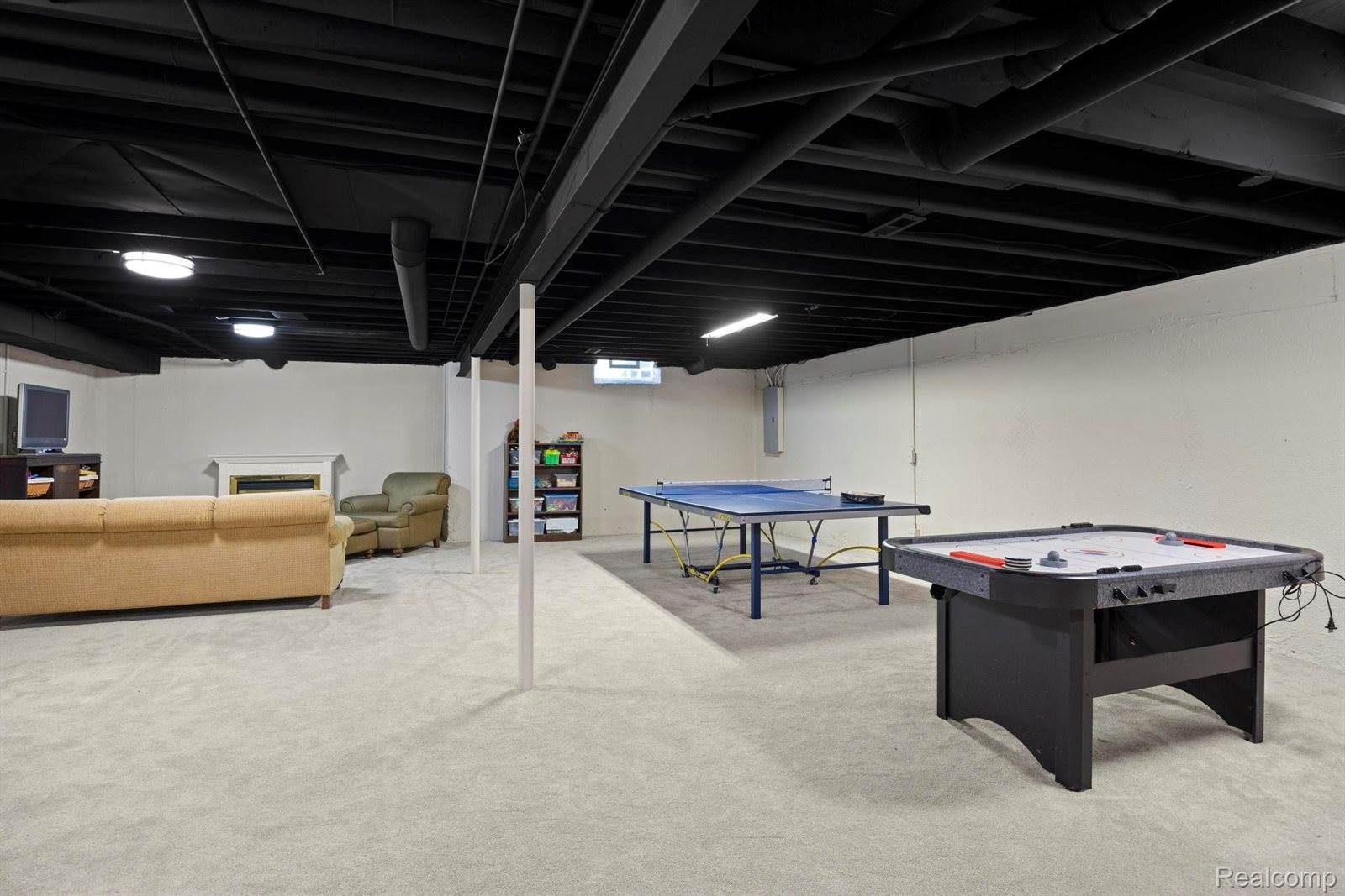 1114 Rock Valley Drive, RochesterCity_Oakland, MI 48307