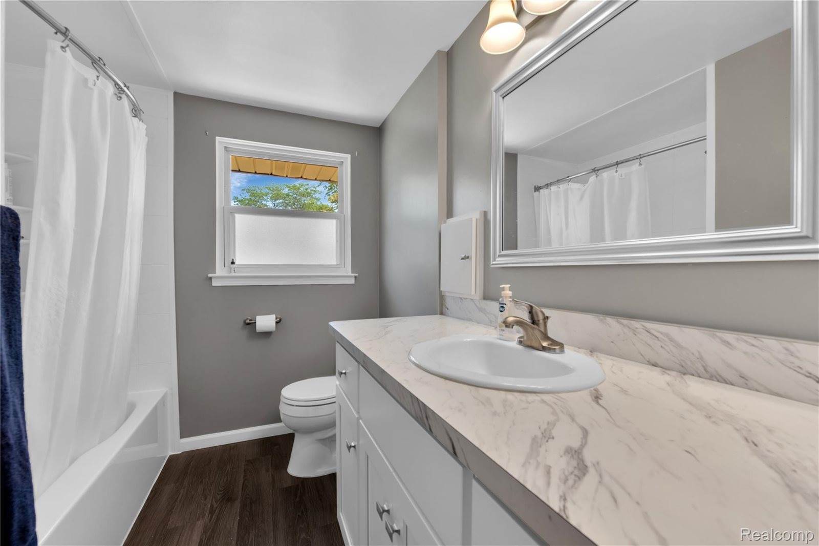 607 Ashburnham Street, Auburn Hills, MI 48326