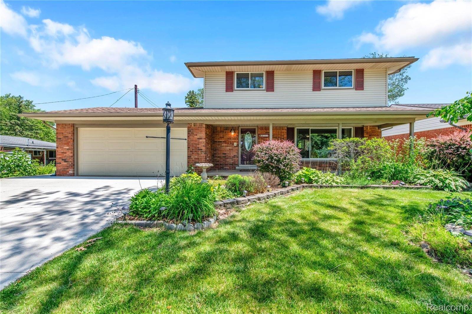 607 Ashburnham Street, Auburn Hills, MI 48326