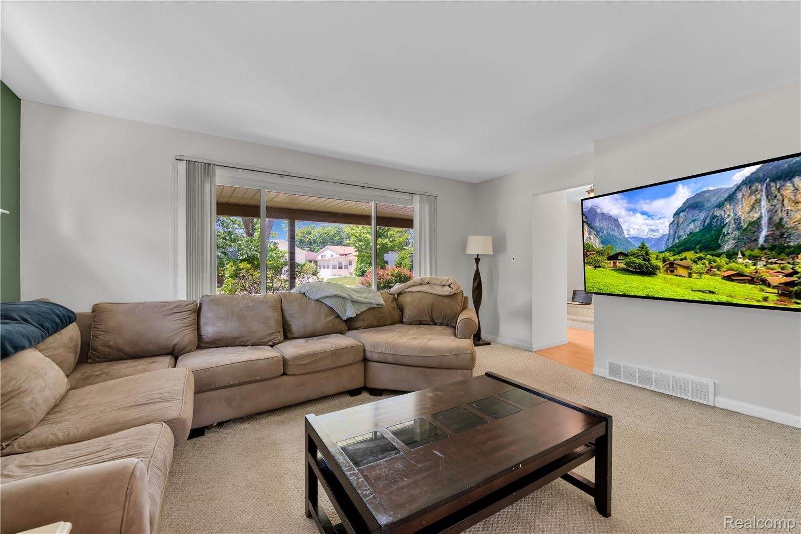 607 Ashburnham Street, Auburn Hills, MI 48326