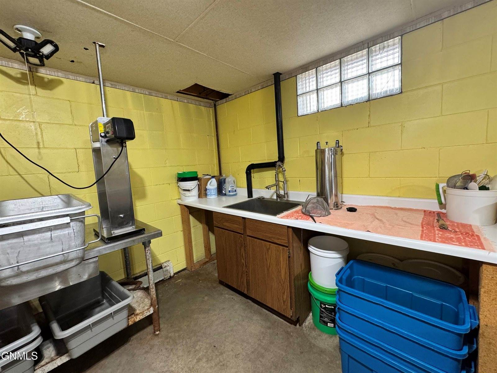 2395 Bia 7 Road, Selfridge, ND 58568