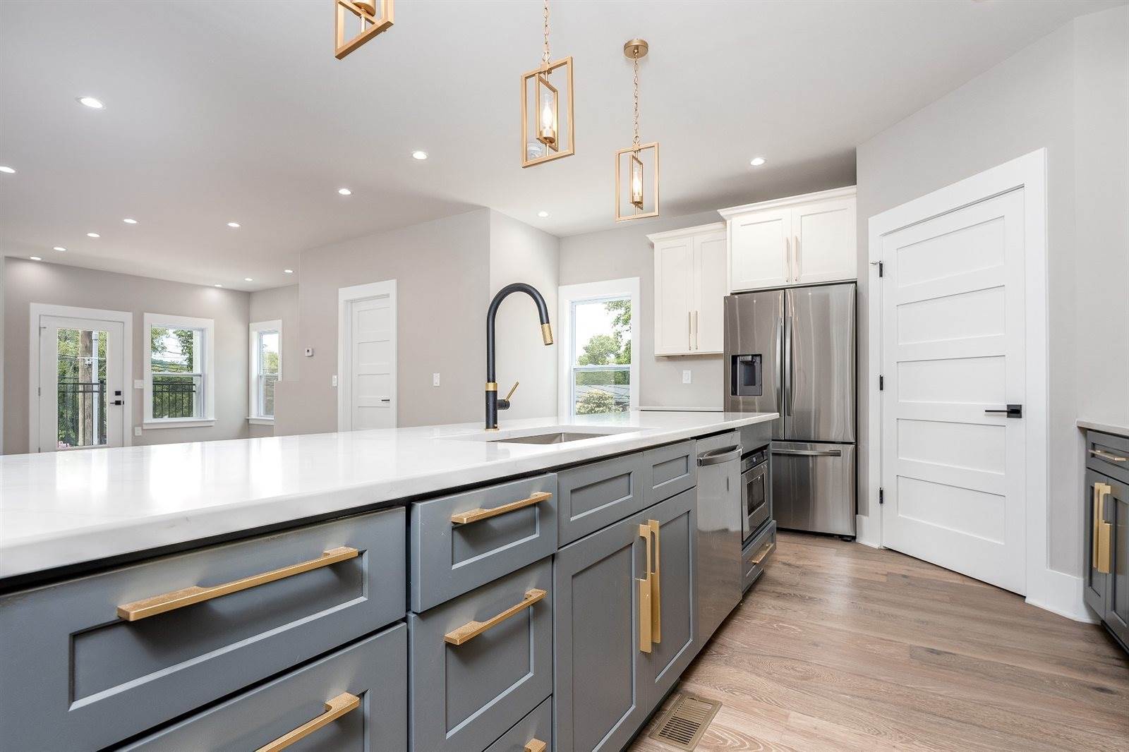 428 E Trinity Ln, Nashville, TN 37207