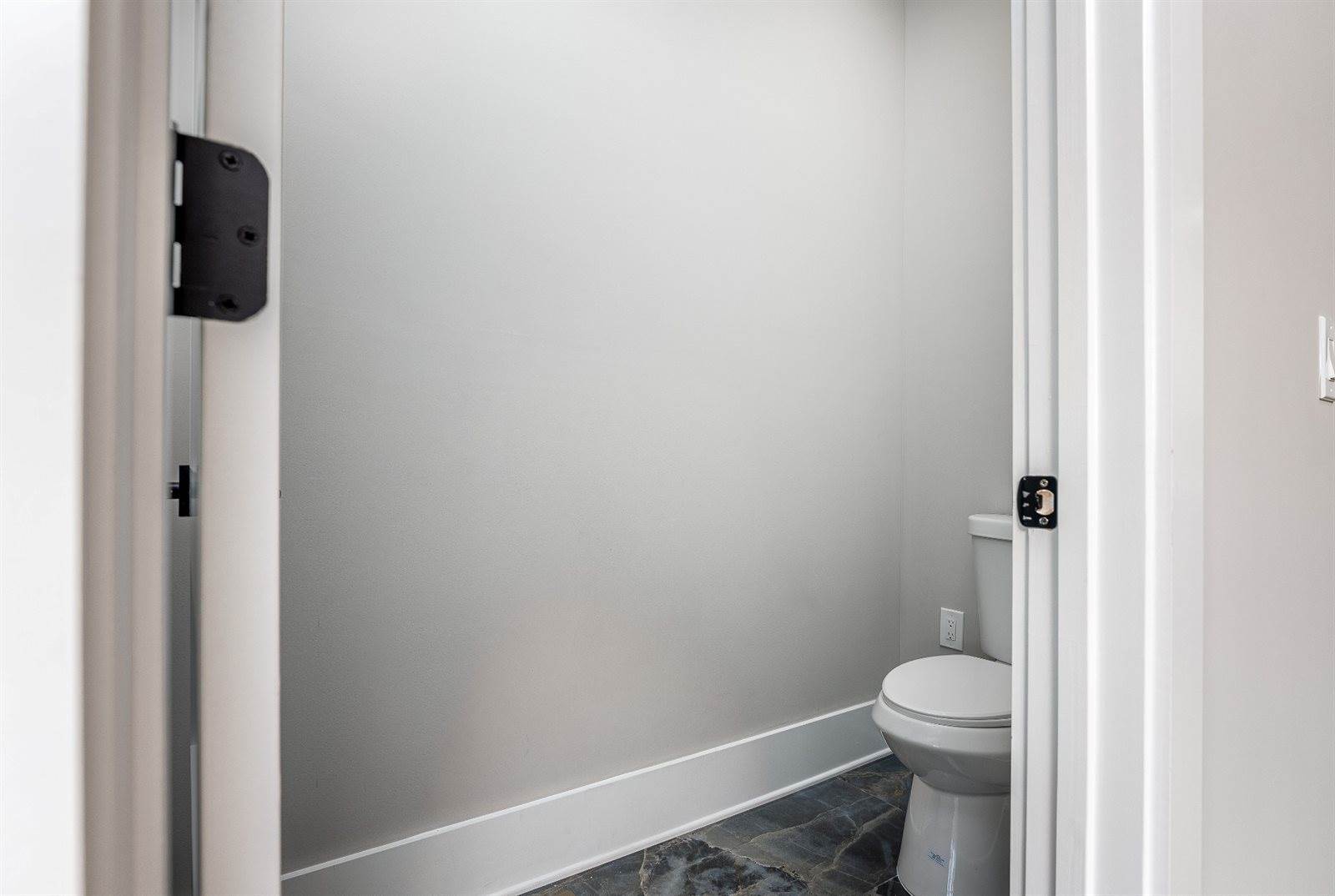 428 E Trinity Ln, Nashville, TN 37207