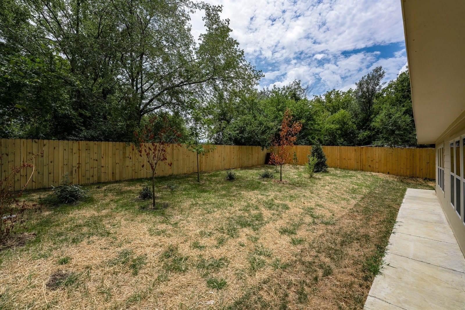 428 E Trinity Ln, Nashville, TN 37207