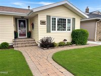 1520 Main Street, Williston, ND 58801