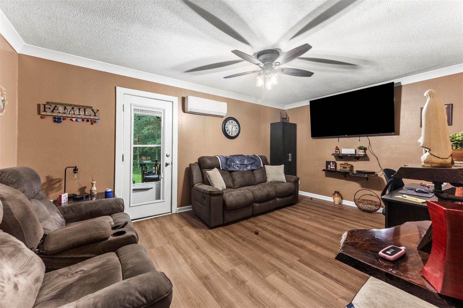 123 Co Rd 3917, Arley, AL 35541