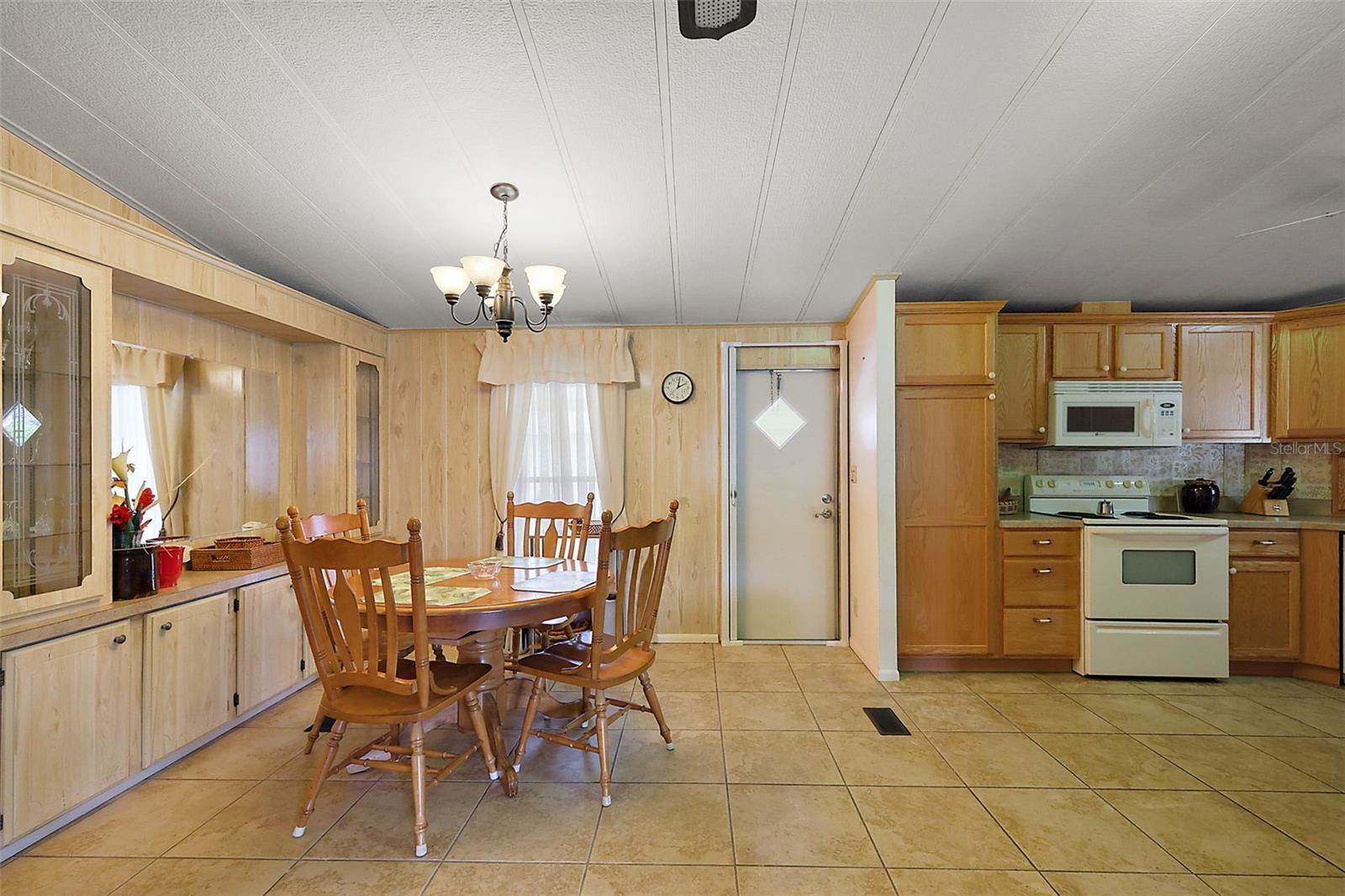 717 Truman Avenue, The Villages, FL 32159