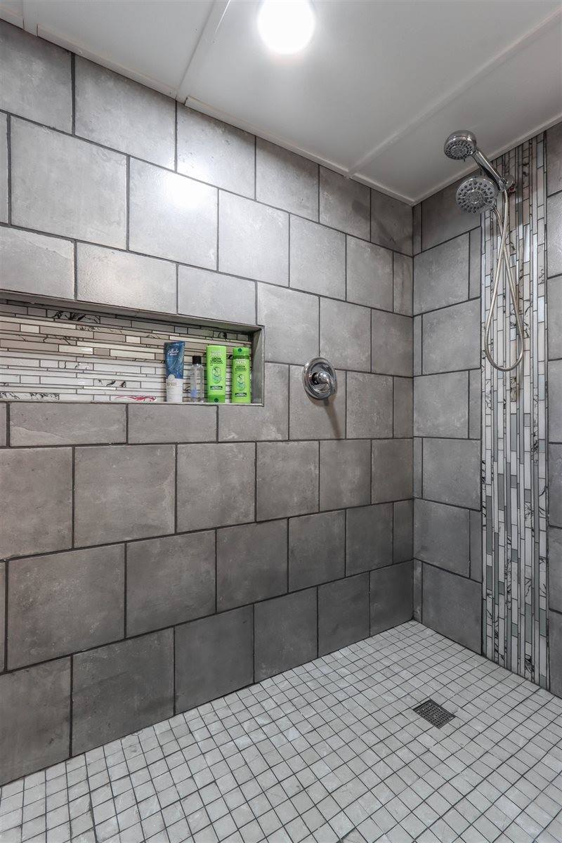 202 2nd Street, Milladore, WI 54454