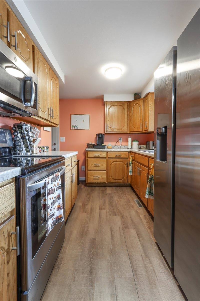 202 2nd Street, Milladore, WI 54454