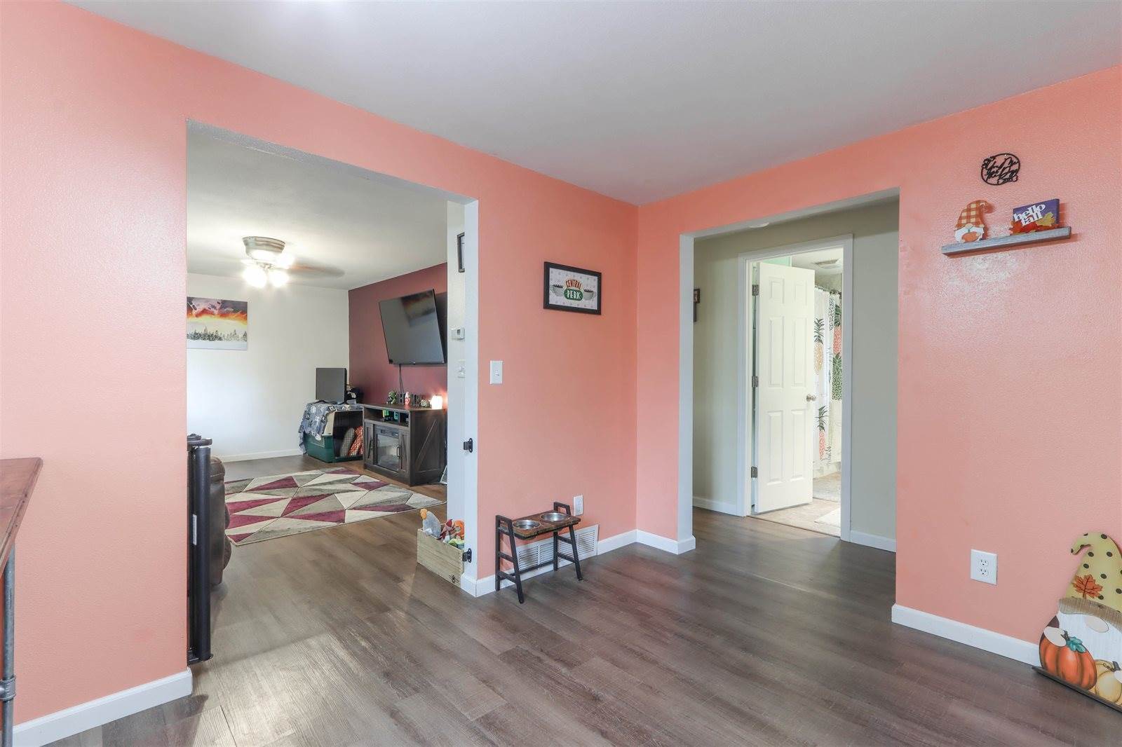 202 2nd Street, Milladore, WI 54454