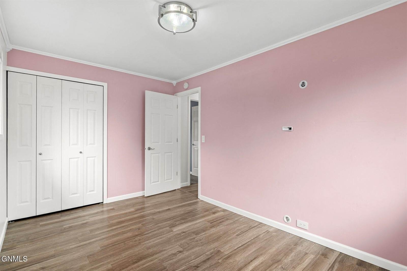 922 16th Avenue West, Williston, ND 58801