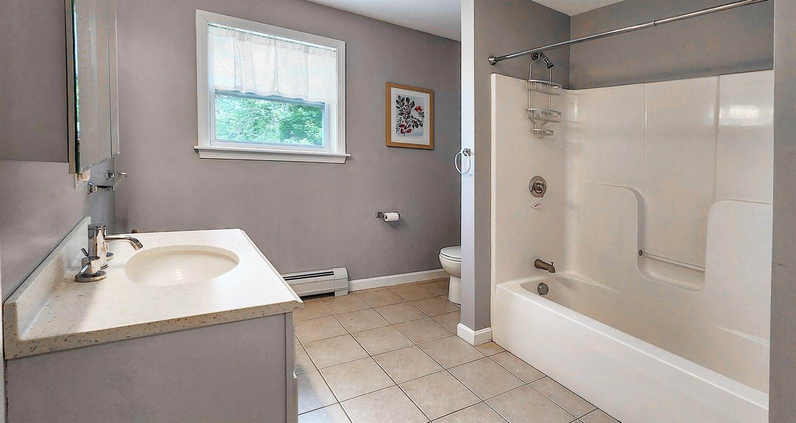 39 Maple Leaf Lane, Hermon, ME 04401