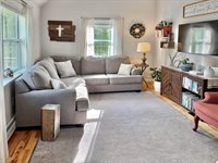 39 Maple Leaf Lane, Hermon, ME 04401