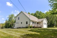 39 Maple Leaf Lane, Hermon, ME 04401