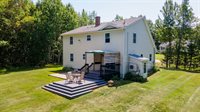 39 Maple Leaf Lane, Hermon, ME 04401
