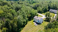 39 Maple Leaf Lane, Hermon, ME 04401