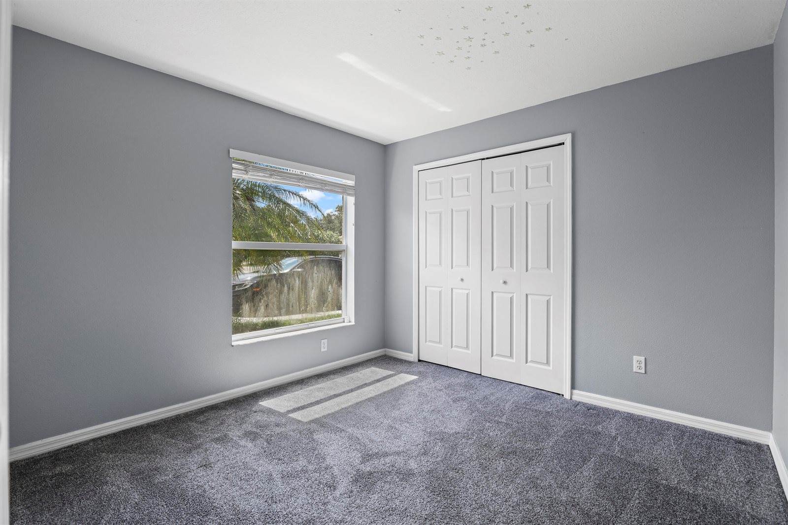 5831 22nd Street, Vero Beach, FL 32966