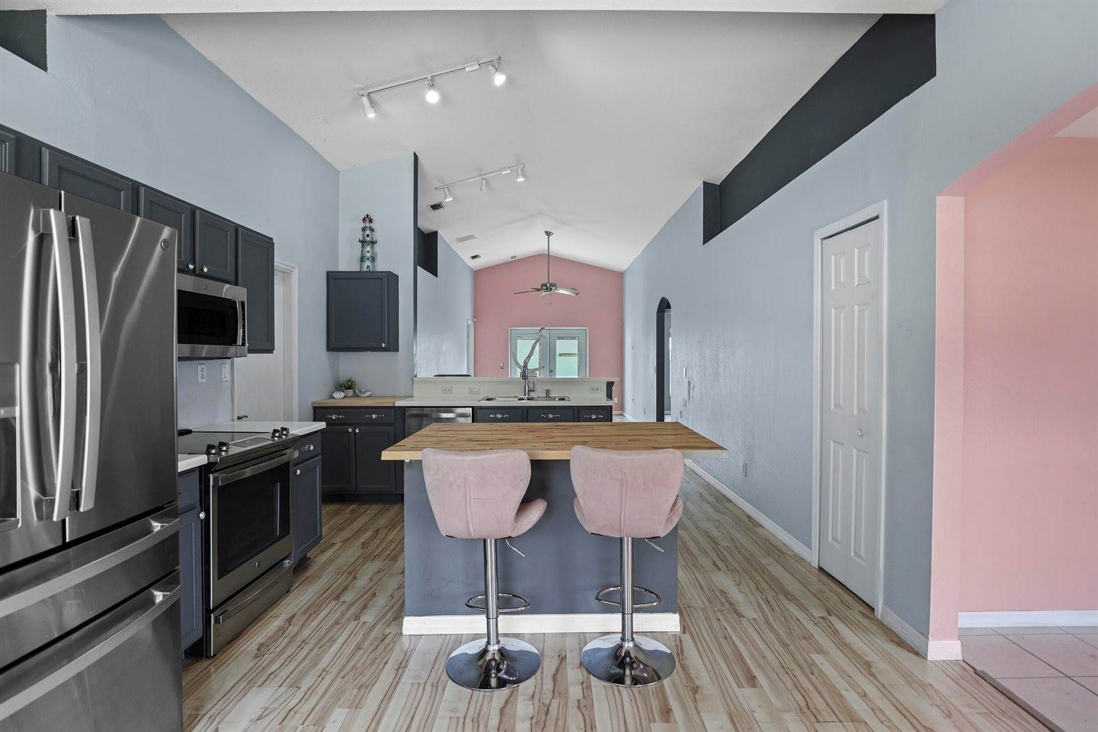 5831 22nd Street, Vero Beach, FL 32966