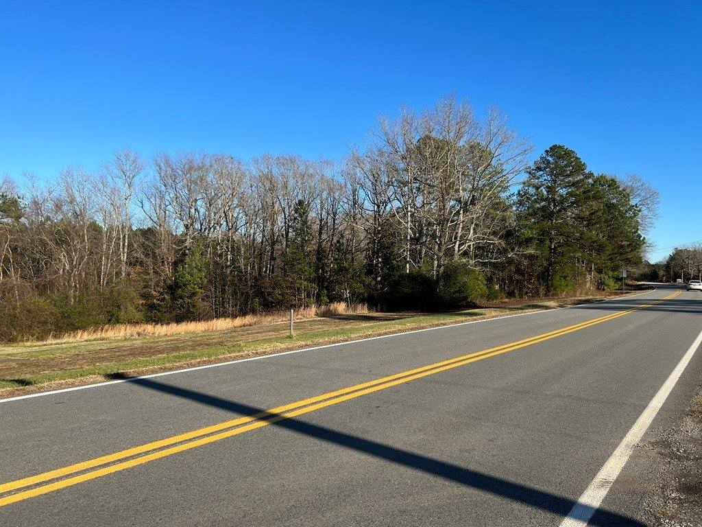 4055 Highway Nine-O-Three, Bracey, VA 23919