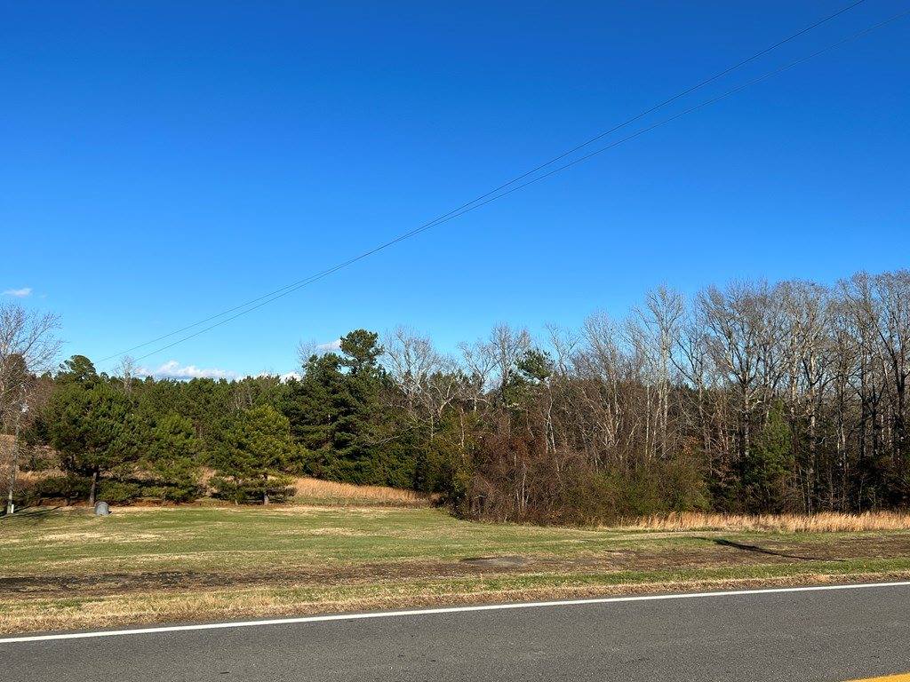 4055 Highway Nine-O-Three, Bracey, VA 23919