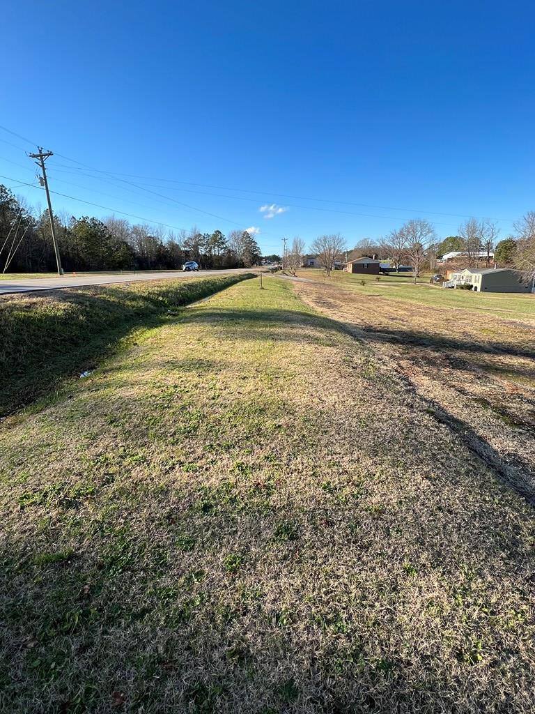 4055 Highway Nine-O-Three, Bracey, VA 23919