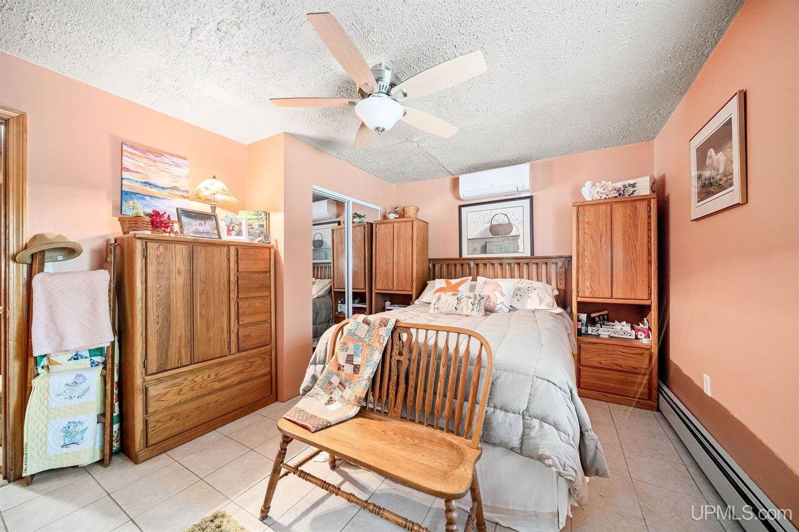 827 Michigan Street, Ishpeming, MI 49849