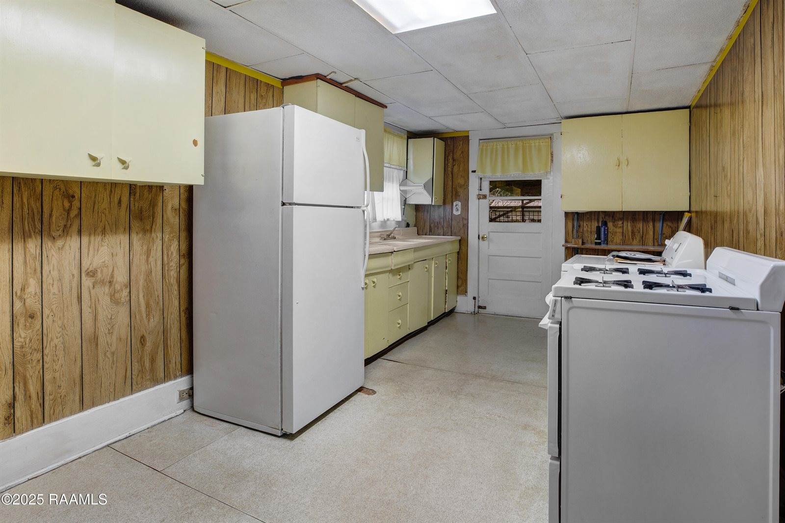 316 Magnolia Avenue, New Iberia, LA 70563