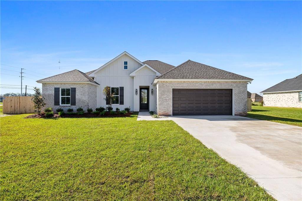 19522 Deerfield Loop, Loranger, LA 70446
