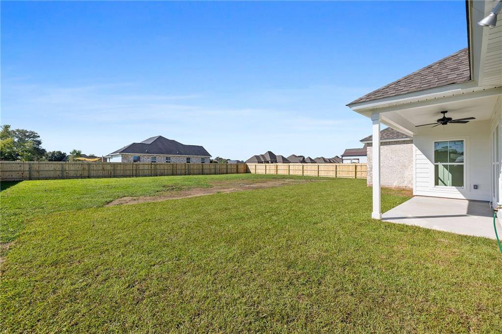 19522 Deerfield Loop, Loranger, LA 70446
