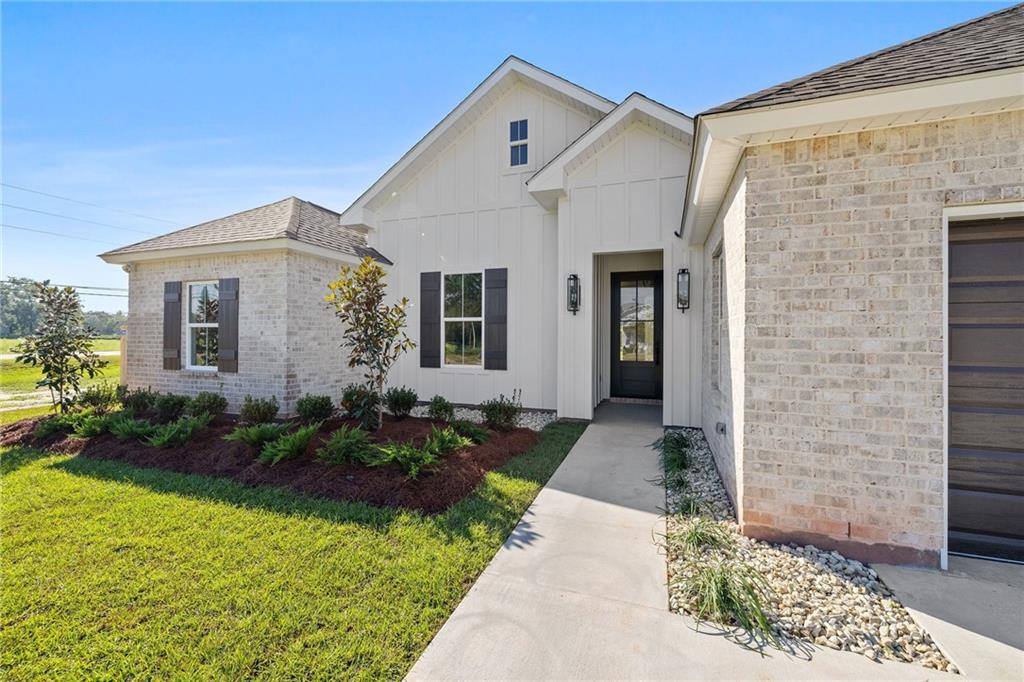 19522 Deerfield Loop, Loranger, LA 70446