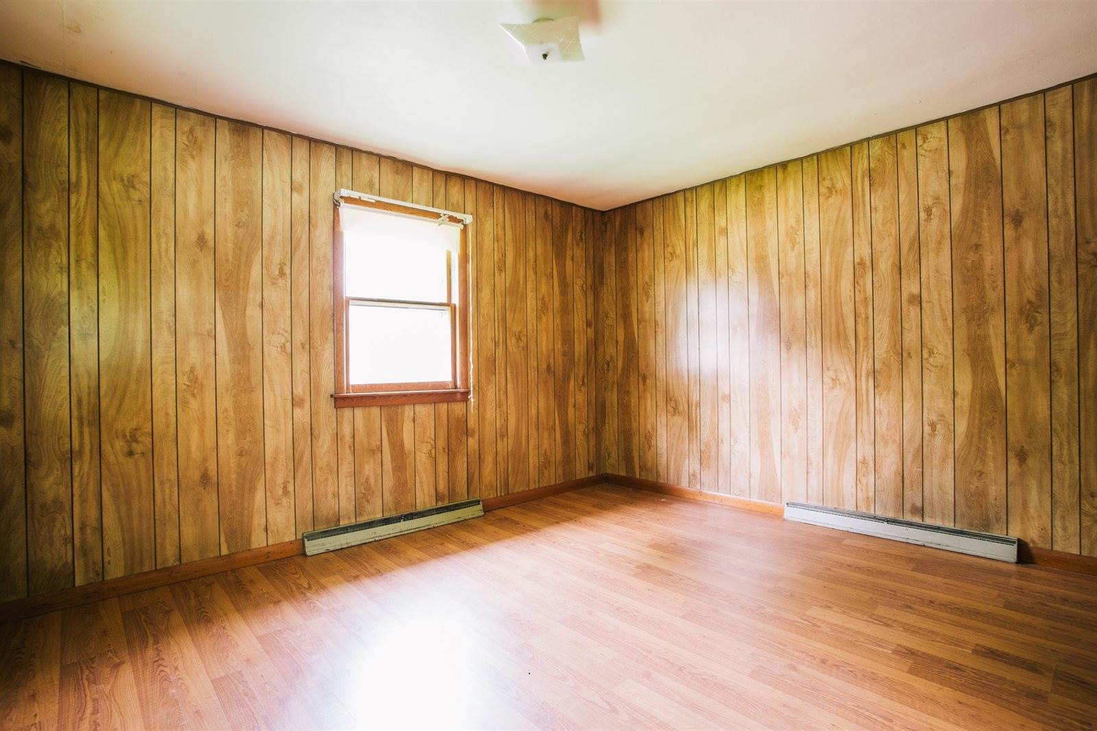 611 Willow Street, Neillsville, WI 54456