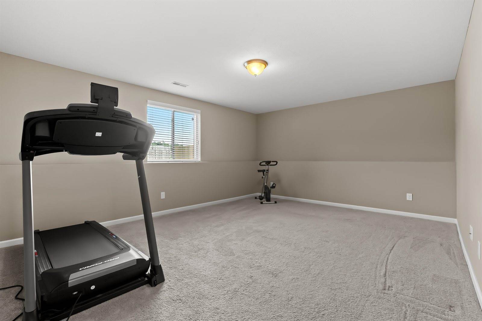 4250 Country Meadows Drive, Kalamazoo, MI 49048