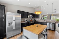 4250 Country Meadows Drive, Kalamazoo, MI 49048